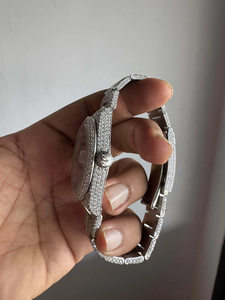 Reloj de Pulsera Personalizado de Cuarzo para Hombre, 41 mm, con Números Árabes, Esfera Arcoíris, Diamantes Moissanita VVS, Engastado y Brazalete de Acero Inoxidable - Product Image 2