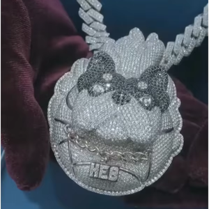 จี้เพชรหรูหราสำหรับผู้ชาย ประดับเพชรโมอิสซาไนต์ เงินแท้ 925 ทรงกลมแบบ Buss Down  จี้รูปหน้าสุนัขขนาดใหญ่สั่งทำพิเศษ พร้อมสร้อยเพชร - Product Image 1