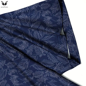 เสื้อเชิ้ตผู้ชายพิมพ์ลายสีพื้นแบบพรีเมียม ผ้าฝ้าย 100% แขนสั้น มีหลายสีให้เลือก พร้อมตัวเลือกสกรีนโลโก้ - Product Image 5