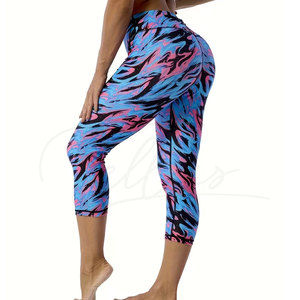 Leggings de yoga capri imprimés personnalisés, taille haute, extensibles, pour la gym, la course et l'entraînement, coupe ajustée, décontractés – Meilleures ventes - Product Image 1