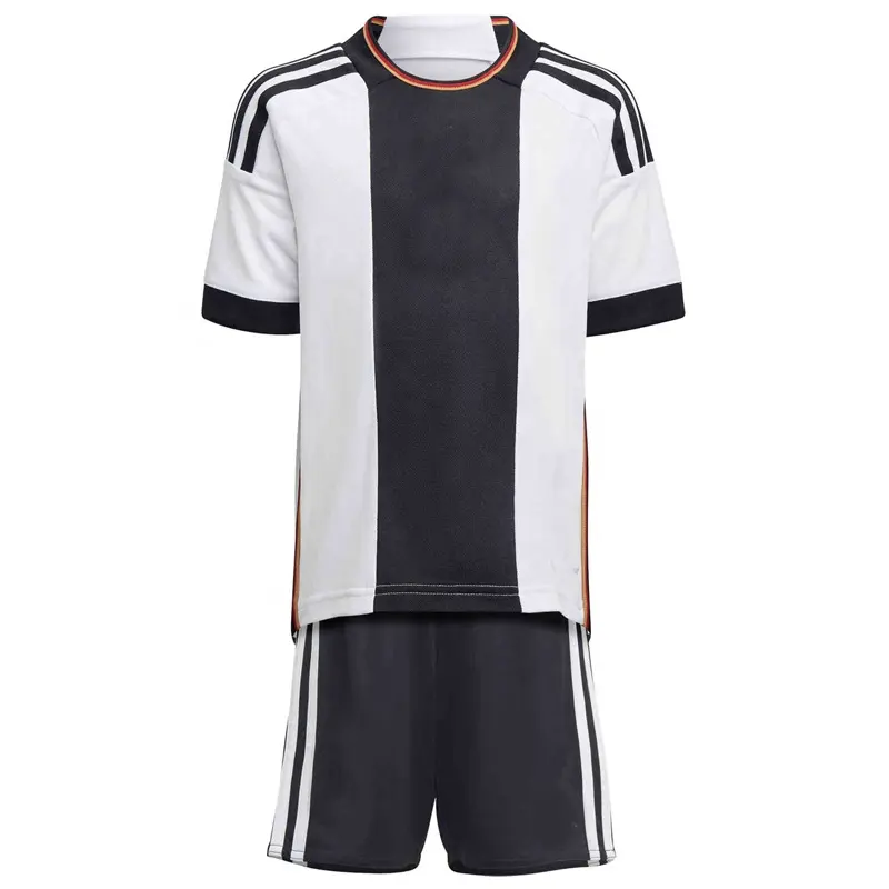 Custom Nieuw Design Hoge Kwaliteit Fabriek Originele Voetbal Uniform Kit Volledige Set Van Voetbal Uniform Kleding Populair Ontwerp En Logo