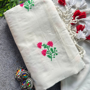 Sari en coton Khadi original pour femmes, broderie florale en relief, évacuation de l'humidité, sans plis, tenue traditionnelle indienne, toutes saisons - Product Image 1