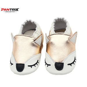 Zapatos de Cuero para Bebé con Logotipo Personalizado, Suela Suave, Primeros Pasos para Bebés y Niños Pequeños, Calzado Infantil Cómodo, Transpirable y Antideslizante - Product Image 5