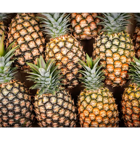 Ananas frais de qualité supérieure, saveur riche, fruits tropicaux récoltés sur les fermes pour la vente au détail, la vente en gros, les marchés internationaux, Ocean Link Exim - Product Image 4