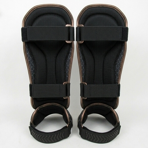 Protège-tibias de kick-boxing de qualité supérieure, meilleur fournisseur de protège-tibias de boxe, disponibles en différentes tailles et couleurs, fabriqués en PU durable. - Product Image 2