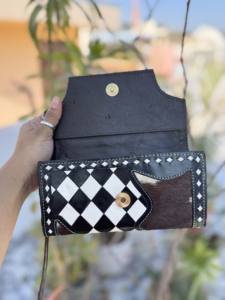 Cartera de Cuero Tallada a Mano con Diseño de Damasquera, Estuche para Teléfono, Cartera de Piel de Vacuno con Forro de Pelo, Cartera de Cuero Estilo Western Multiusos - Product Image 3