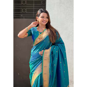 Sari de Seda Paithani Tejido con Zari Verde, 650g, Tejidos de Primera Calidad, Ropa India y Pakistaní en Stock - Product Image 4