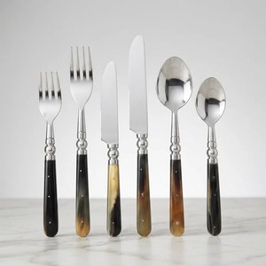 Ensemble de couverts de style européen avec manche en résine, fourchette, cuillère, couteau, en acier inoxydable, pour mariage - Product Image 3
