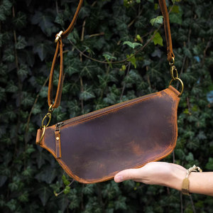 Service OEM Nouvelle Arrivée Sacs Banane en Cuir Véritable pour Hommes, Style Vintage, Meilleures Ventes - Product Image 2