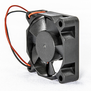 พัดลมระบายความร้อนแบบแกน DC ขนาด 35 มม. 35x35x10 พัดลมเงียบ 5V 12V 24V 3 ขา แบบยึดด้วยสกรูสำหรับอุปกรณ์ - Product Image 2