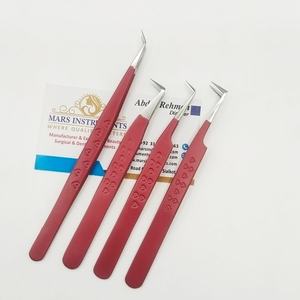 Pince à épiler pour extensions de cils, design cœur rouge, marque privée - Product Image 1