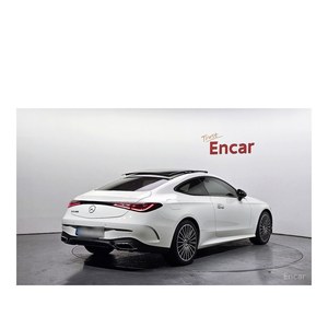 Mercedes-Benz Clase CLE CLE200 Coupé 2024/5, 22,552 km, Volante a la Izquierda, Caja de Cambios Automática con Cámara Trasera - Product Image 2