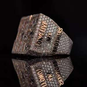 Bague Hip Hop personnalisée en moissanite très demandée, plaquée rhodium, pour homme et femme - Product Image 1