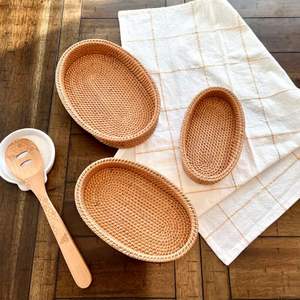 Nouvel arrivage de plateau de table en rotin rond rectangulaire tissé à la main plateau de rangement multifonctionnel décoratif pour le rangement et l'organisation de la maison - Product Image 5