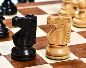 Pièces d'échecs Lardy françaises de reproduction exclusive, hauteur des rois 3 pouces, en bois d'ébène et de buis, au meilleur prix - Product Image 3