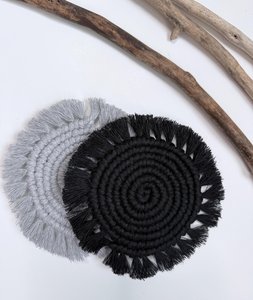 Tapis ronds modernes faits à la main en polyester et coton, antidérapants, diamètre 10 cm, noir et gris, avec pompons en spirale - Product Image 1