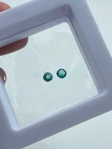 Émeraudes vertes naturelles en vrac, taille brillant ronde, 0,50 carat, 2 pièces, 4 mm, pour la fabrication de bijoux - Product Image 4