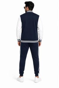 Survêtement homme premium avec coupe confortable et matière durable, idéal pour la course à pied et l'entraînement - Product Image 2