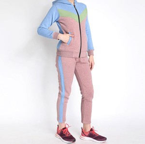 Ensemble de survêtement unisexe confortable, ajustable, de bonne qualité, tendance, chic, décontracté, sportif, pour l'automne, avec sweat à capuche et pantalon de jogging - Product Image 3