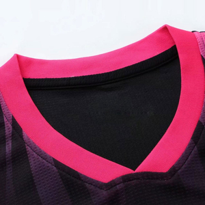 Nouvel ensemble d'uniformes de football d'été respirants grande taille, style optimal, avec logo personnalisé, séchage rapide, faible MOQ, fabriqué au Pakistan, 100 % polyester - Product Image 3