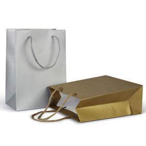 Bolsas de Papel para Ropa con Logotipo Personalizado de Lujo, Cierre Magnético, para Tiendas Minoristas y Promociones Boxit.pk - Product Image 3