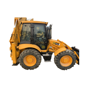 JCB 4CX Diesel-Baggerlader mit Hoher Effizienz und 1,25m Schaufelkapazität Mittelgroßer Baggerlader - Product Image 1