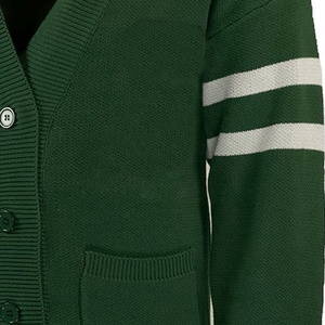 รับออกแบบโลโก้ตามสั่งสำหรับเสื้อคาร์ดิแกนอะคริลิกแบบยูนิเซ็กซ์ ปักตัวอักษร งานถักนิตติ้ง สำหรับชมรมนักเรียนหญิงและชมรมนักเรียนชาย - Product Image 4