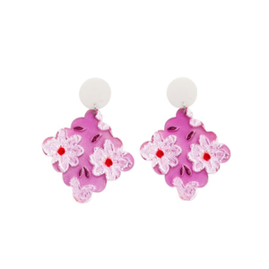 Orecchini alla moda con design floreale rosa con petali bianchi e centri rossi per donna, 12 pezzi - Product Image 2