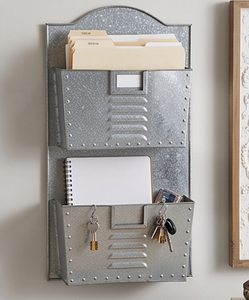 Elegante Buzón de Pared de Acero Galvanizado con Dos Compartimentos para Almacenamiento de Cartas y Documentos, Estilo Rústico - Product Image 3