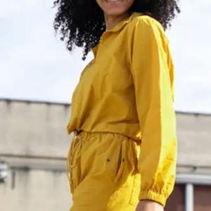 Offres Exceptionnelles : Ensemble Survêtement Femme Streetwear Coupe-Vent 2 Pièces Léger et Oversize en Nylon Uni - Product Image 4