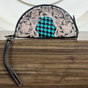 Bolso de Mano de Media Luna de Cuero Hecho a Mano con Acento Turquesa a Cuadros Diseño Floral Occidental Monedero Tarjeta y Monedero - Product Image 5