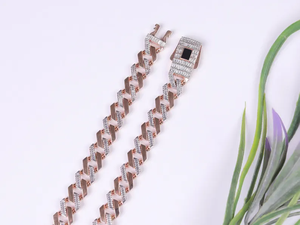 สร้อยคอฟิกาโร่ชุบทองคำขาว/ทอง 14K ประดับเพชรทรงเรขาคณิต ดีไซน์วินเทจ สำหรับทั้งชายและหญิง ได้รับการรับรองจาก IGI - Product Image 2