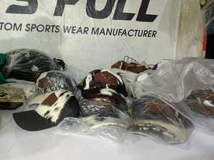 Casquette de camionneur 6 panneaux avec dos en maille, réglable, unisexe, style vintage, taille adulte, toutes saisons, respirante et imperméable, en cuir - Product Image 5