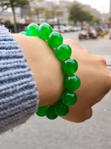 Pulsera Clásica de Jade Verde con Cuentas, Joyería Unisex para Regalo, Brazalete de Moda con Detalles Artísticos, Accesorio Elegante para la Muñeca, Estilo Casual - Product Image 2