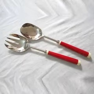 Juego de Servidores de Ensalada de Metal de Diseño Clásico, Cuchara y Tenedor para Servir Ensalada de Acero Inoxidable, para Uso en la Cocina y la Mesa del Comedor - Product Image 5