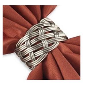 Ronds de serviette élégants et modernes en aluminium et acier inoxydable ajourés perlés, accessoire de table pour mariage, repas et restauration - Product Image 3