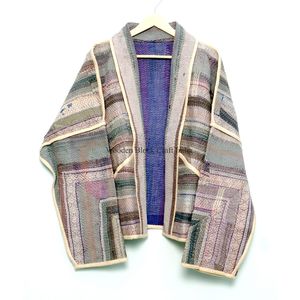 Veste multicolore faite à la main en coton 100% avec imprimé floqué, broderie Kantha, patchwork tricoté, détails boutonnés, veste vintage du Rajasthan - Product Image 5