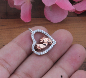 Collier avec pendentif en forme de cœur en argent sterling 925 plaqué platine gravable, zircon vintage, empreinte de bébé, bijou commémoratif - Product Image 3
