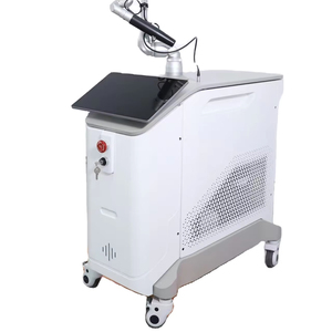 Machine de suppression de tatouage des sourcils au laser Pico, <span class=keywords><strong>appareil</strong></span> laser picoseconde pour l'élimination du maquillage permanent et le rajeunissement de la peau - Product Image 1