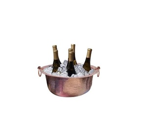 Seau à glace en métal brossé avec finition de surface contemporaine pour hôtels, restaurants, bars, maisons et événements spéciaux - Product Image 4