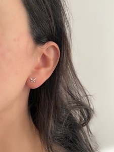 Boucles d'oreilles clous papillon en or massif 14K avec diamants, grappe de diamants naturels ronds véritablement taillés, bijoux fins en or 18K - Product Image 2