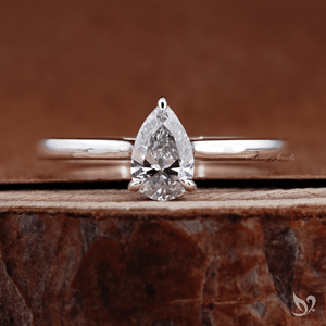 Anillo de Compromiso con Diamante Corte Pera Pequeño de 0.50 Ct, Cultivado en Laboratorio, Certificado IGI, Oro Blanco de 10k, Anillo de Boda Minimalista Solitario, Regalo - Product Image 1