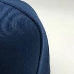 Casquettes de baseball snapback de luxe en suède végétalien de haute qualité, à visière incurvée, 6 panneaux, avec boucle métallique réglable et logo, vente en gros - Product Image 5