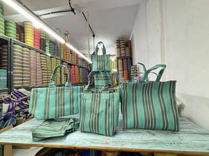 ถุงช้อปปิ้งไนลอนรีไซเคิลแบบทอมือลายทางขนาดใหญ่พิเศษ เป็นมิตรกับสิ่งแวดล้อม ผลิตในอินเดีย จำหน่ายส่ง - Product Image 6