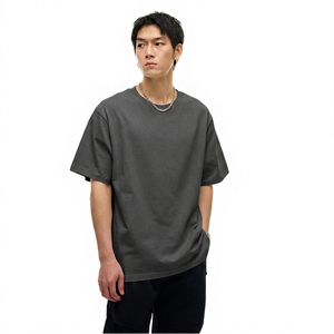 เสื้อยืดผู้ชายทรงปกติ สีขาวล้วน ผ้าฝ้าย 100% แขนสั้น คอกลม ทรงลำลอง ผ้าเทอร์รี่ ระบายอากาศได้ดี ดีไซน์เรียบง่าย - Product Image 5