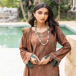 Vestidos de verano diarios, trajes bordados paquistaníes de 3 piezas de DR Haris Vol ZAREEN, viscosa india, tarifas de venta completas, Super para ropa - Product Image 5