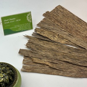 SUPER GRADE TWO <b>FACE</b> FLAT AGARWOOD VIETNAM OUD CHIPS BAKHOOR ORGINAL FRAGRANCE METHOD OCK1 STRONG SWEET SMOKY AROMATIC HA TINH - Product Image 2