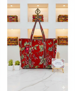 กระเป๋าเดินทางผ้ากำมะหยี่สีแดงแบบควิลท์สองด้าน น้ำหนักเบา สไตล์โบฮีเมียน สำหรับผู้หญิง  พร้อมซิปปิดด้านในแบบกำหนดเองได้ - Product Image 2