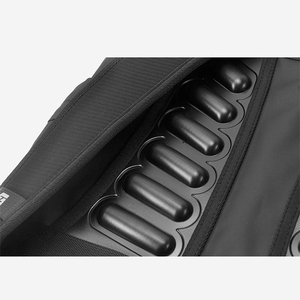 Sac de transport multifonctionnel pour ballon de basket, coque imperméable 1680D, capacité 50-70L, base renforcée, poches latérales zippées pour un accès facile - Product Image 5