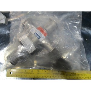 Válvula de Aislamiento Norcal AMAT 3870-01212, Conexión en T de 3 Vías - Equipo y Piezas de Semiconductores de Confianza de Tradicción Global - Product Image 2